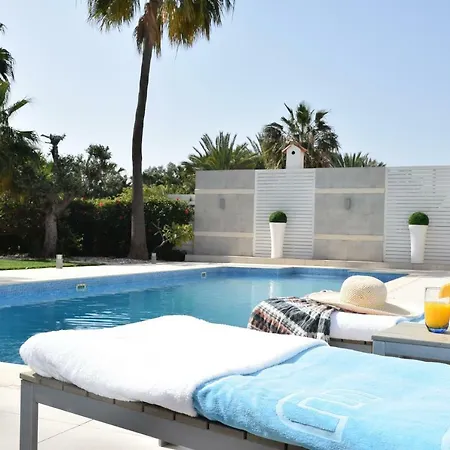 Deluxe First Line Villa Perivolia Exterior photo